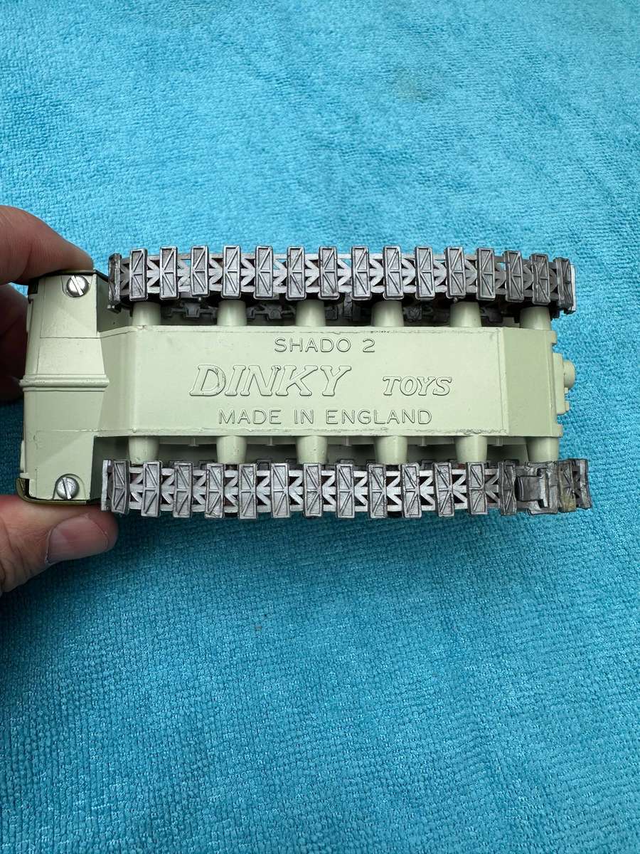 DINKY TOYS