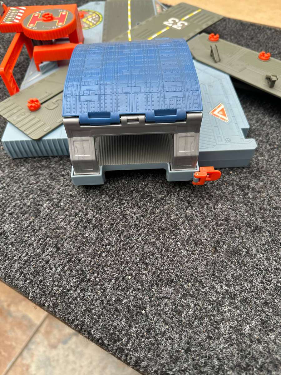 MATCHBOX TOYS