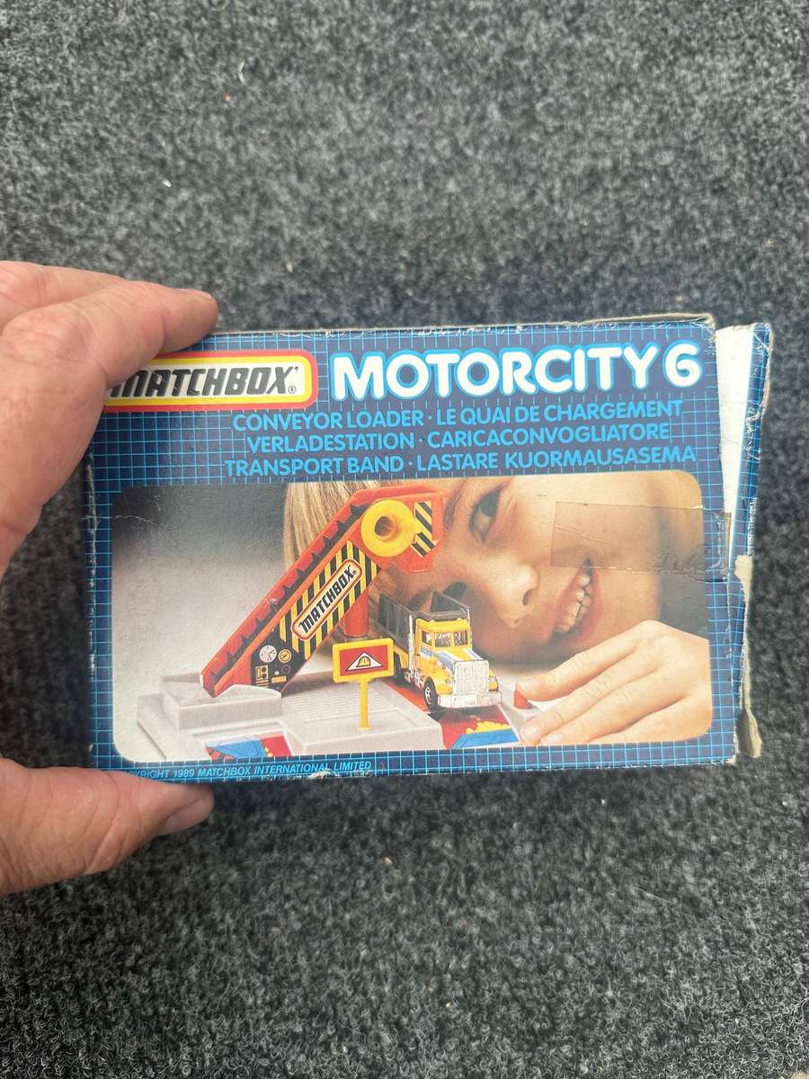 MATCHBOX TOYS