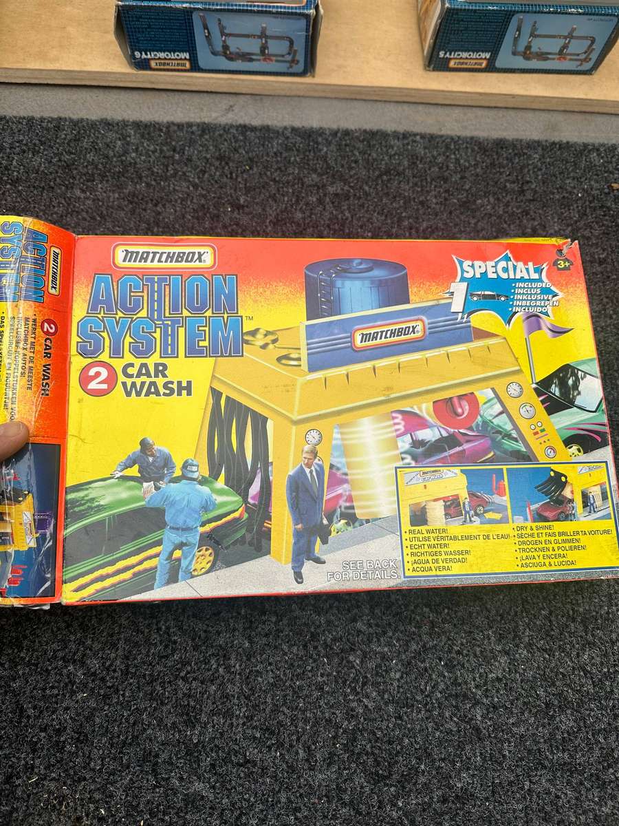 MATCHBOX TOYS