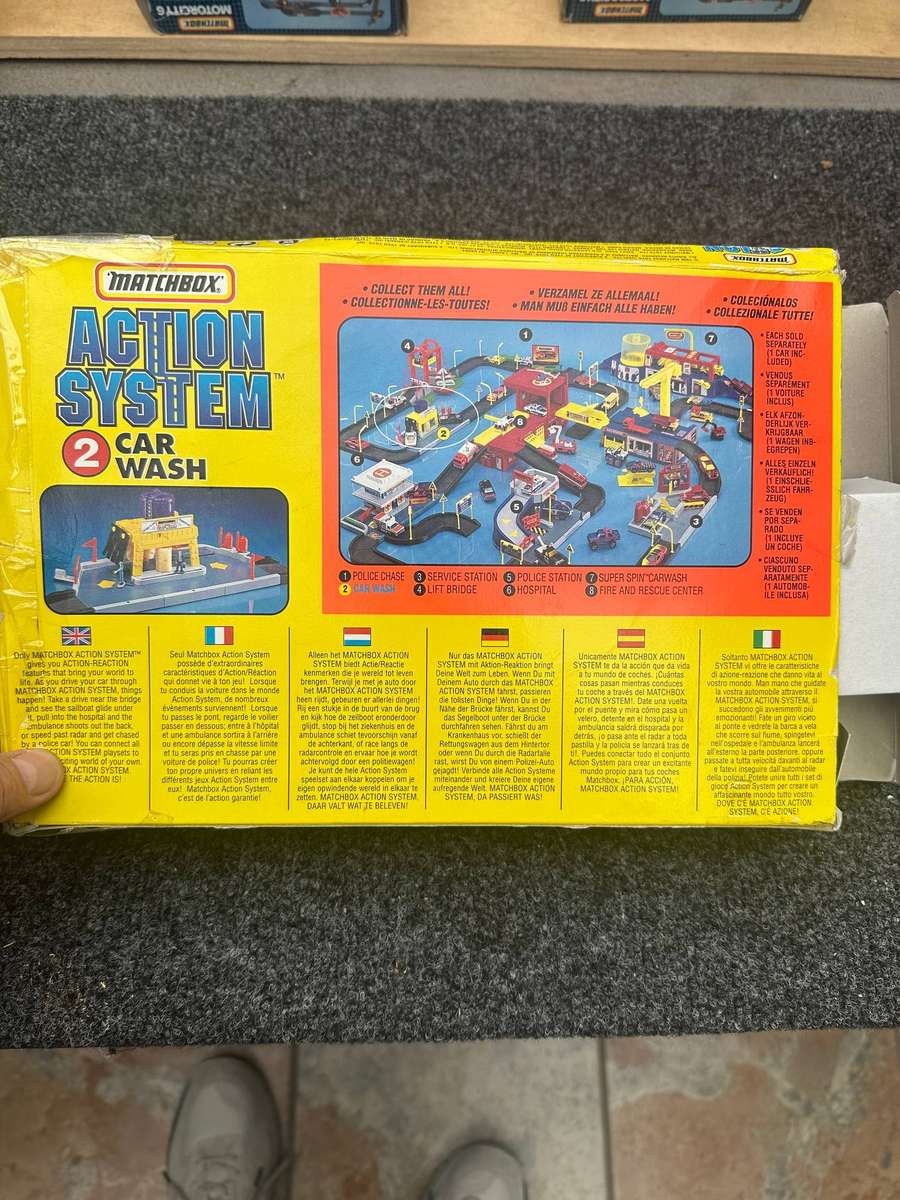 MATCHBOX TOYS