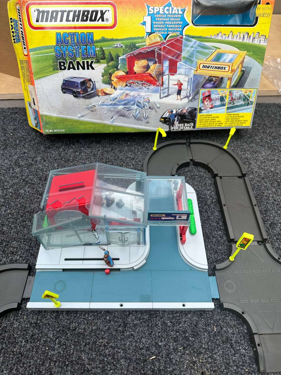 MATCHBOX TOYS