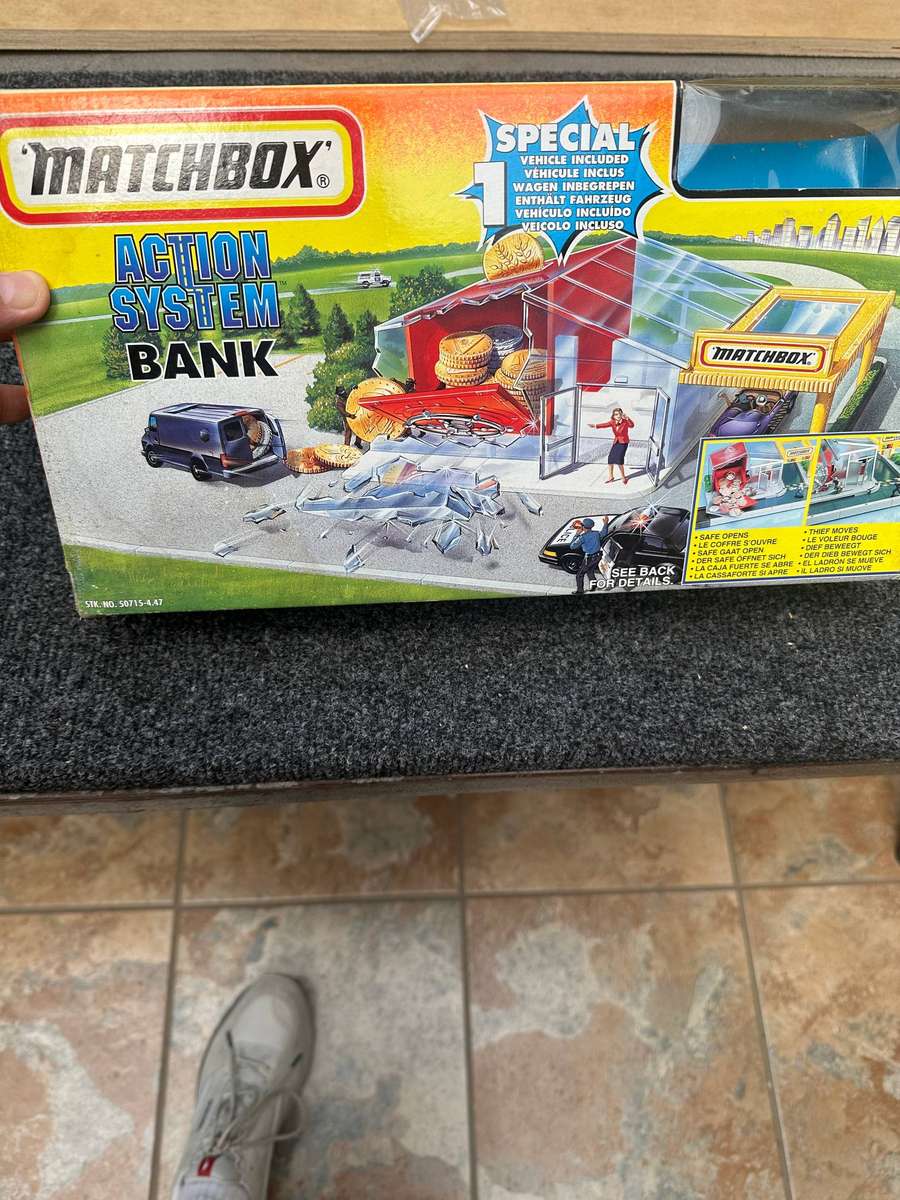 MATCHBOX TOYS
