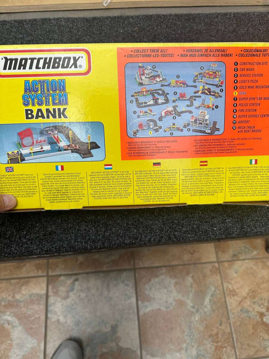 MATCHBOX TOYS
