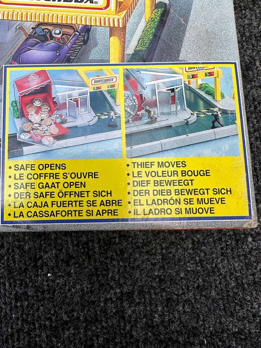 MATCHBOX TOYS