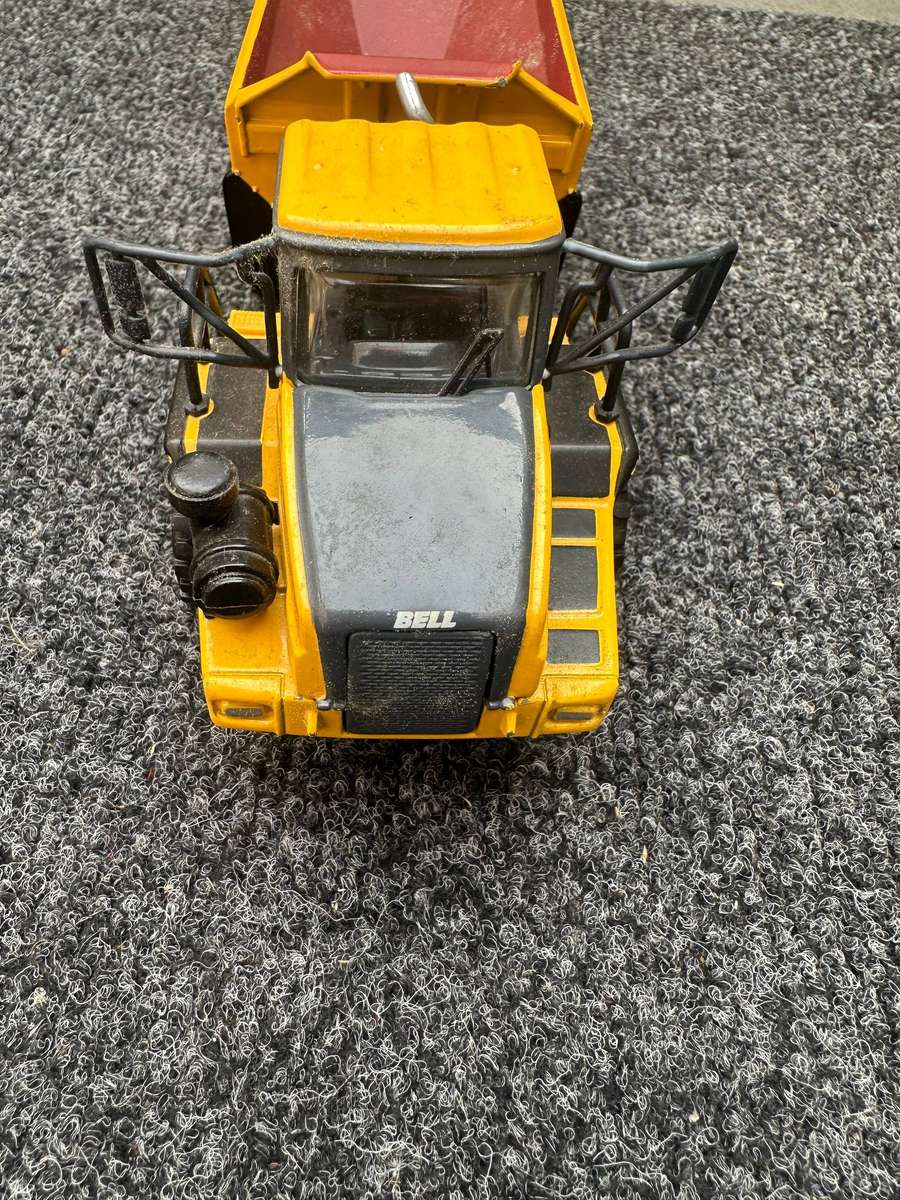 DINKY TOYS