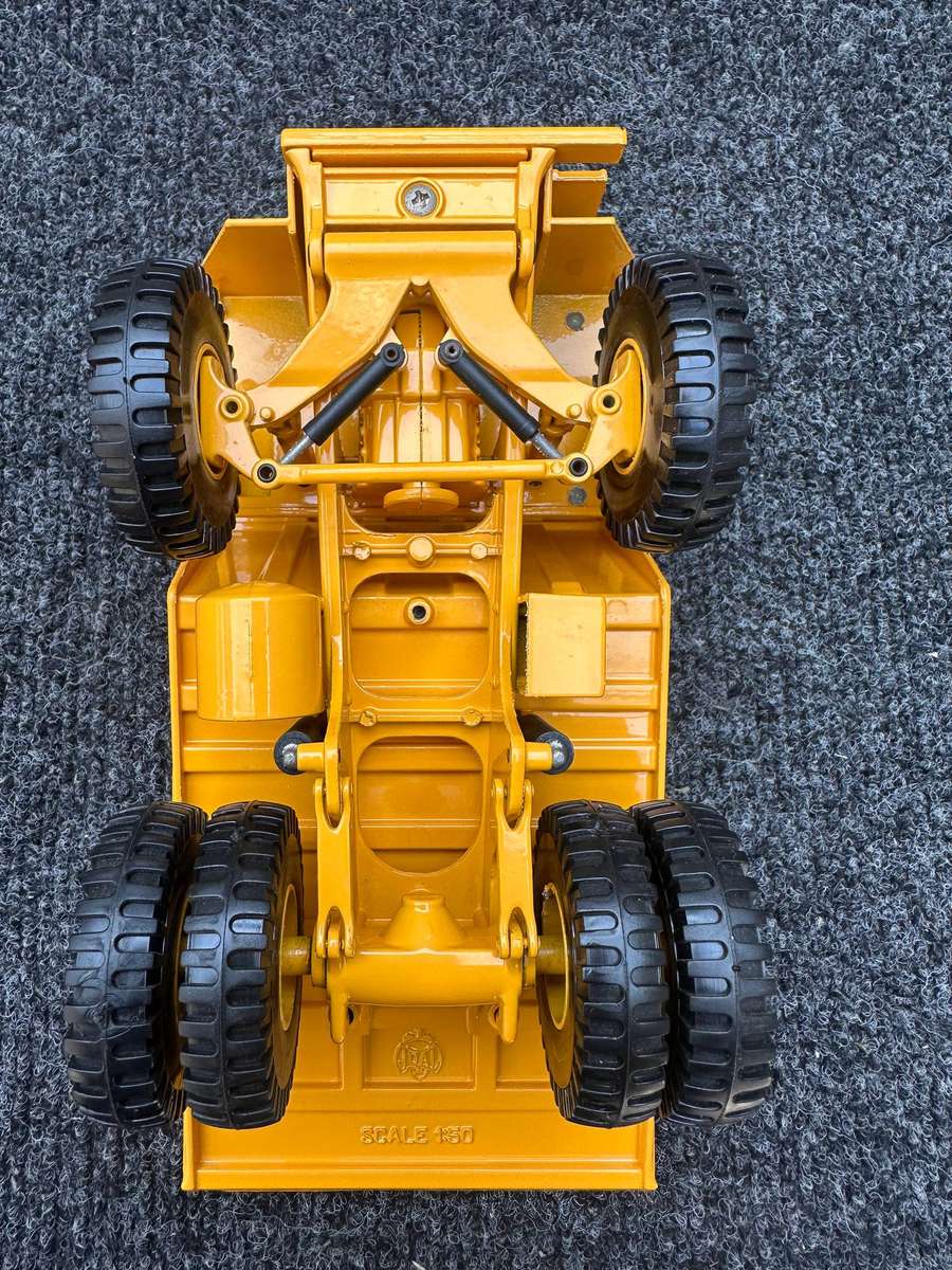 DINKY TOYS