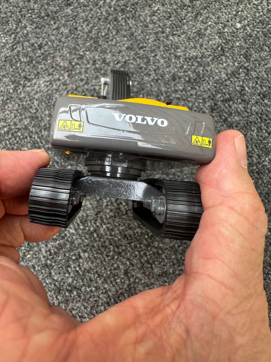 DINKY TOYS