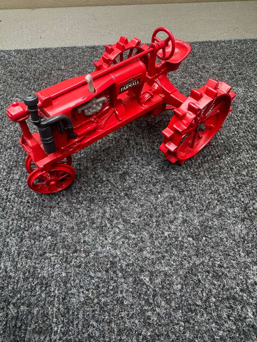 DINKY TOYS