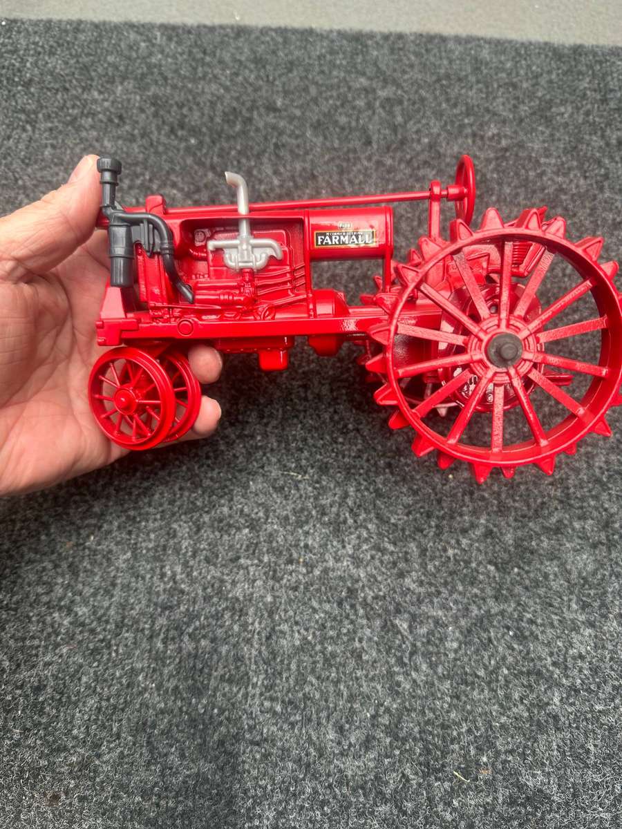 DINKY TOYS