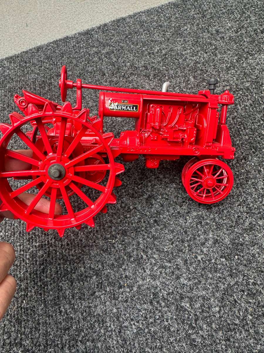 DINKY TOYS