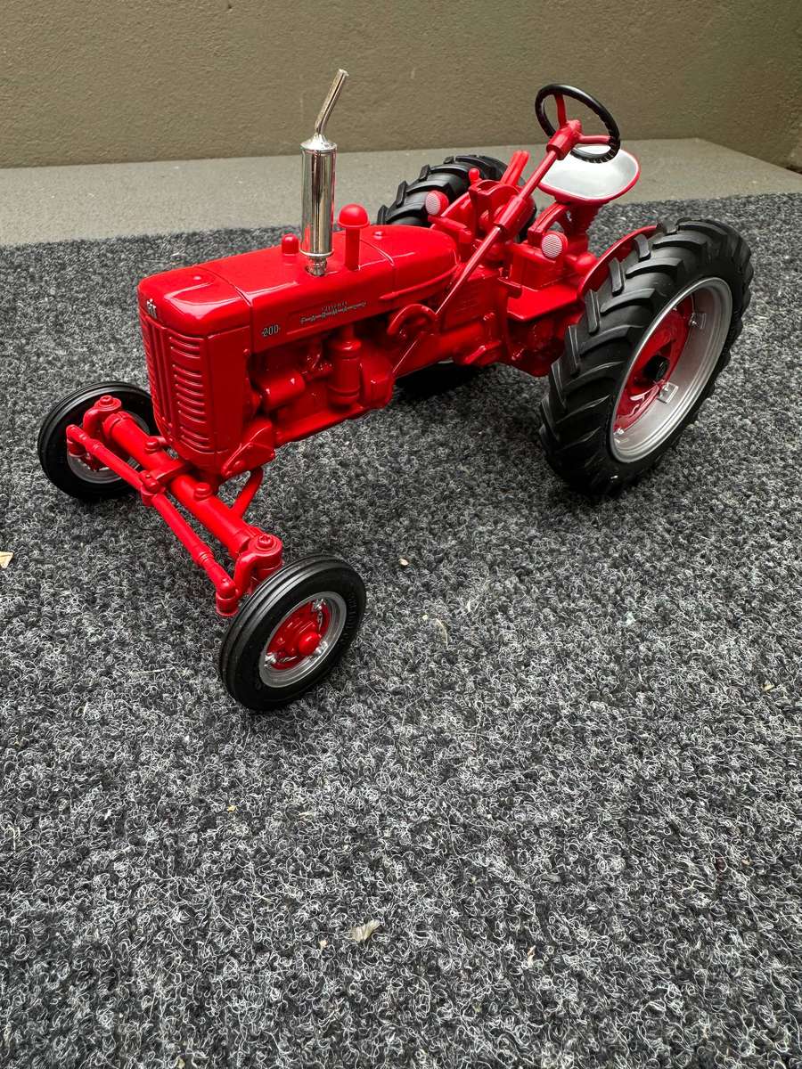 DINKY TOYS