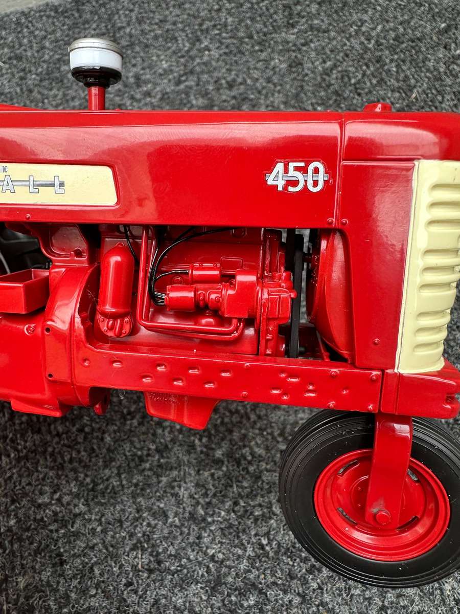 DINKY TOYS