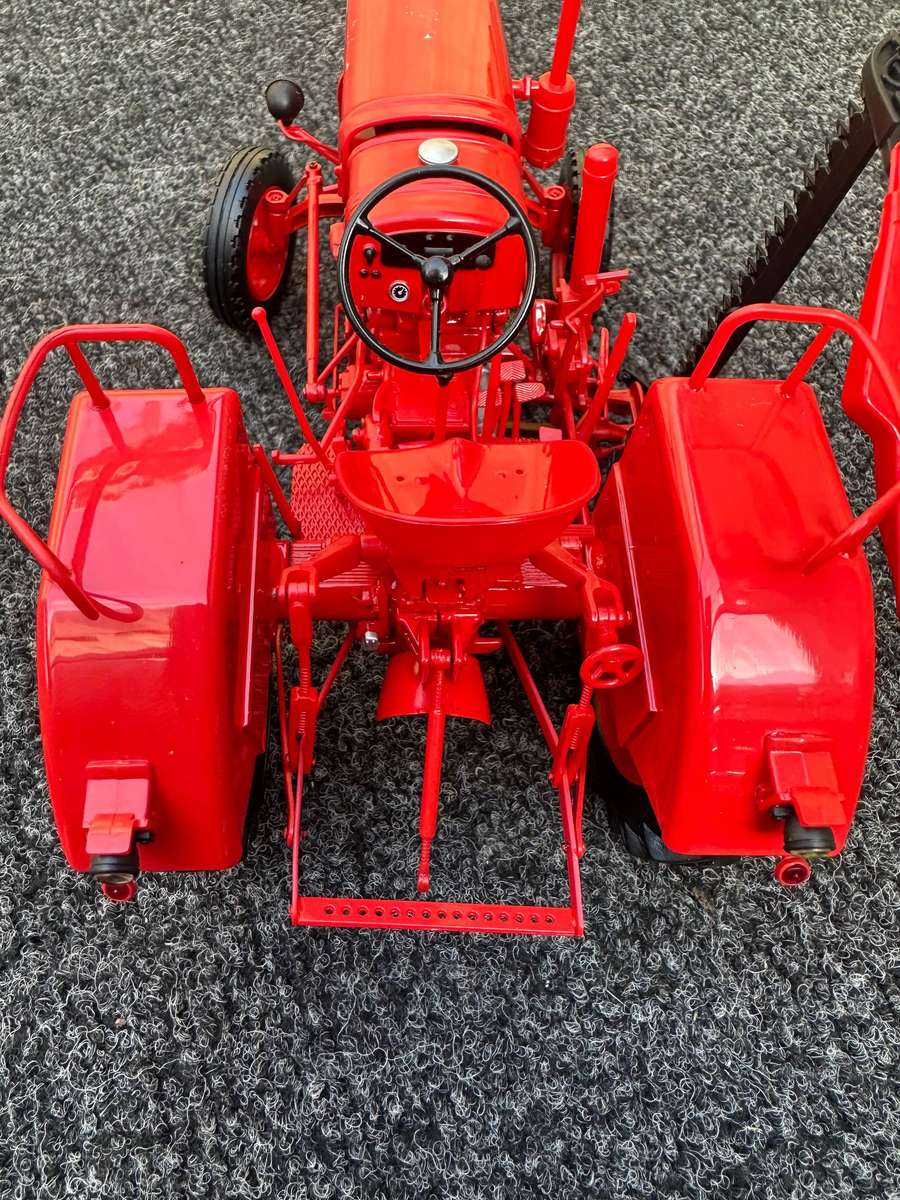 DINKY TOYS