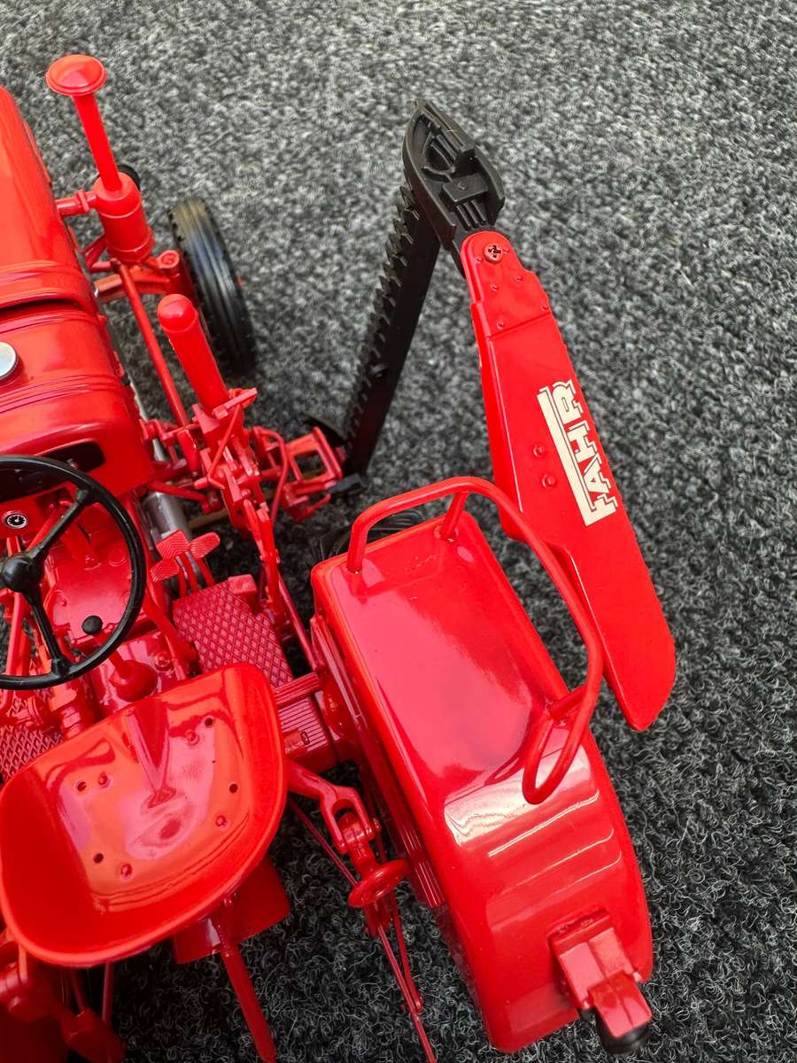 DINKY TOYS