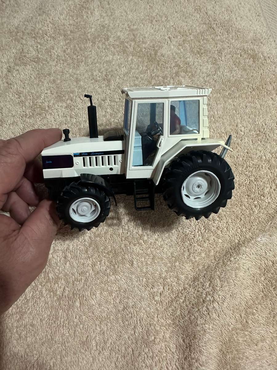 BRITAINS LAMBORGHINI- TRACTOR