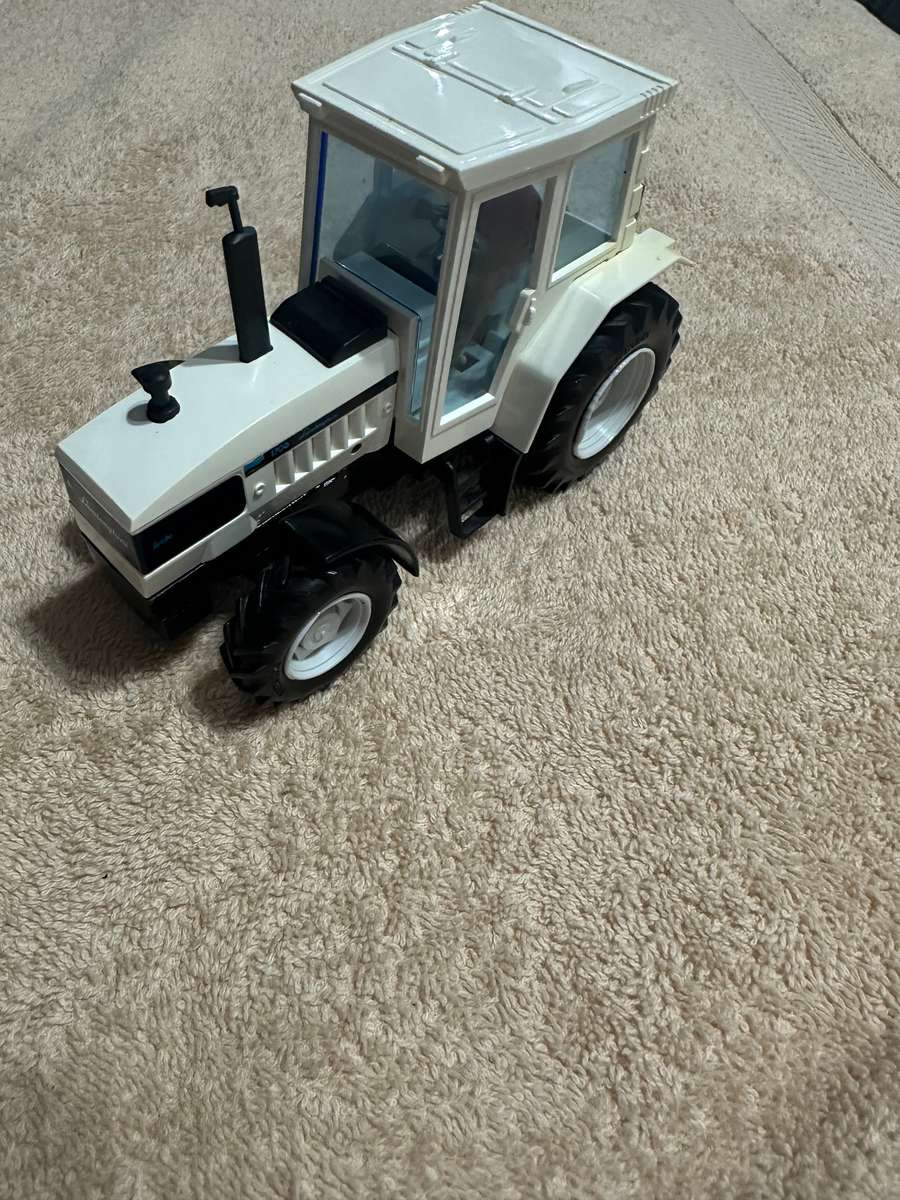 BRITAINS LAMBORGHINI- TRACTOR