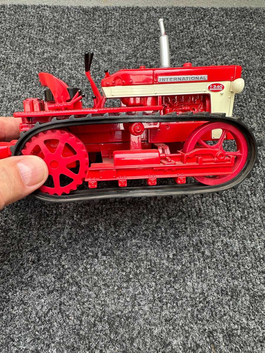 DINKY TOYS