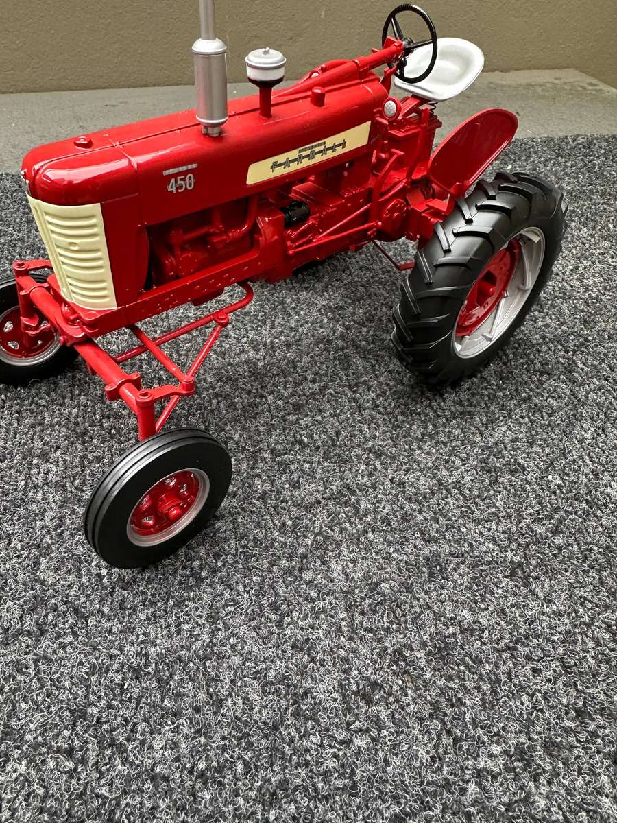 DINKY TOYS