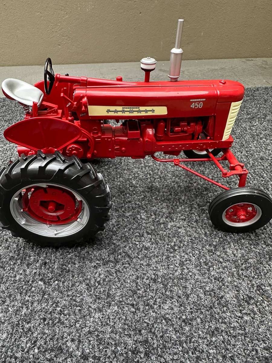 DINKY TOYS