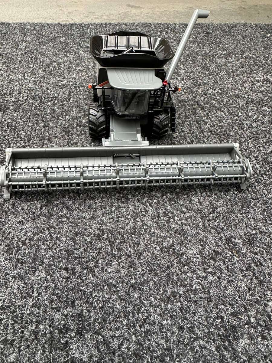 DINKY TOYS