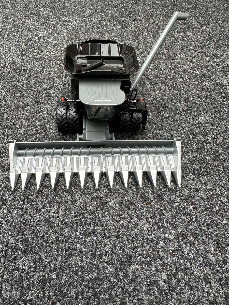 DINKY TOYS