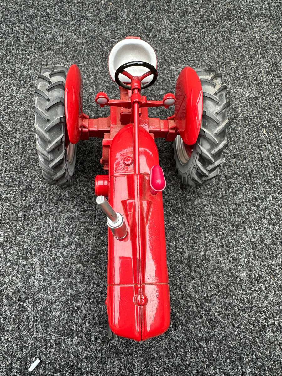 DINKY TOYS
