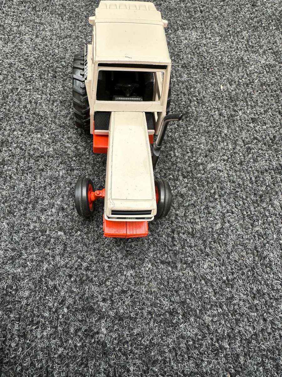 DINKY TOYS
