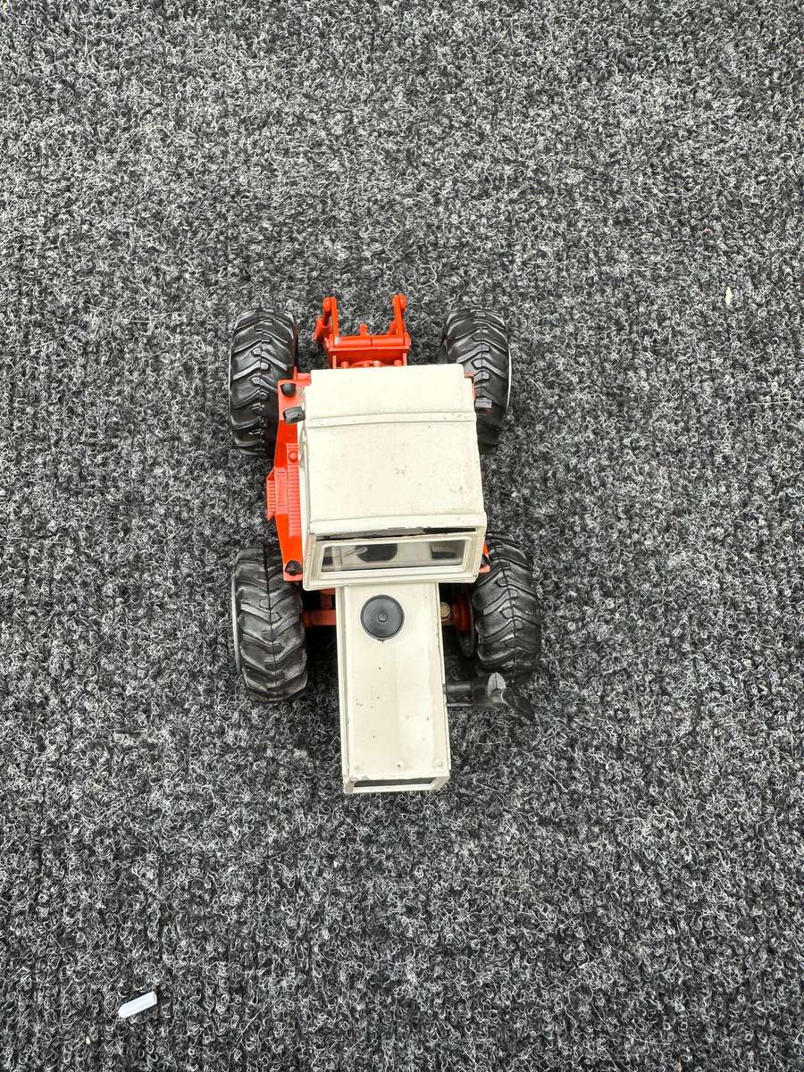 DINKY TOYS