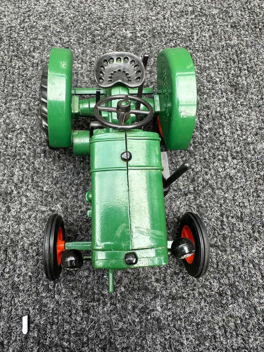 DINKY TOYS