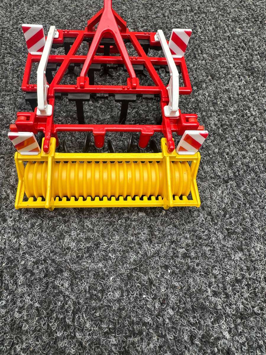DINKY TOYS