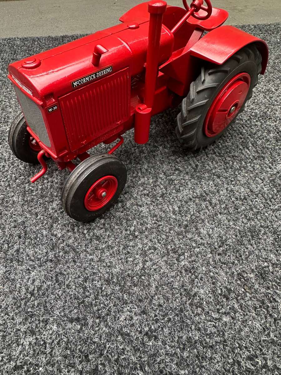 DINKY TOYS