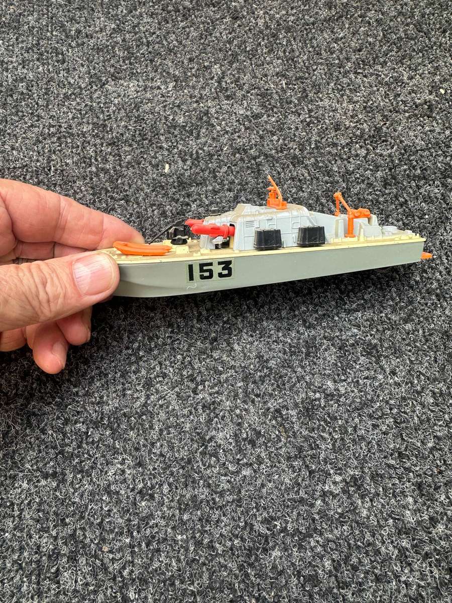 DINKY TOYS