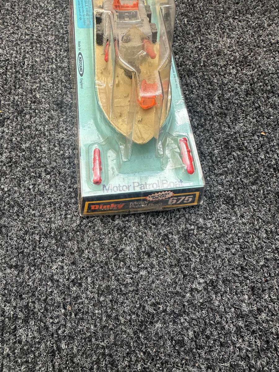 DINKY TOYS