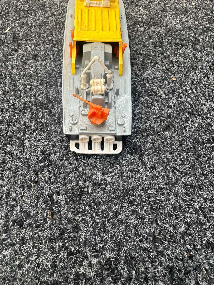 DINKY TOYS