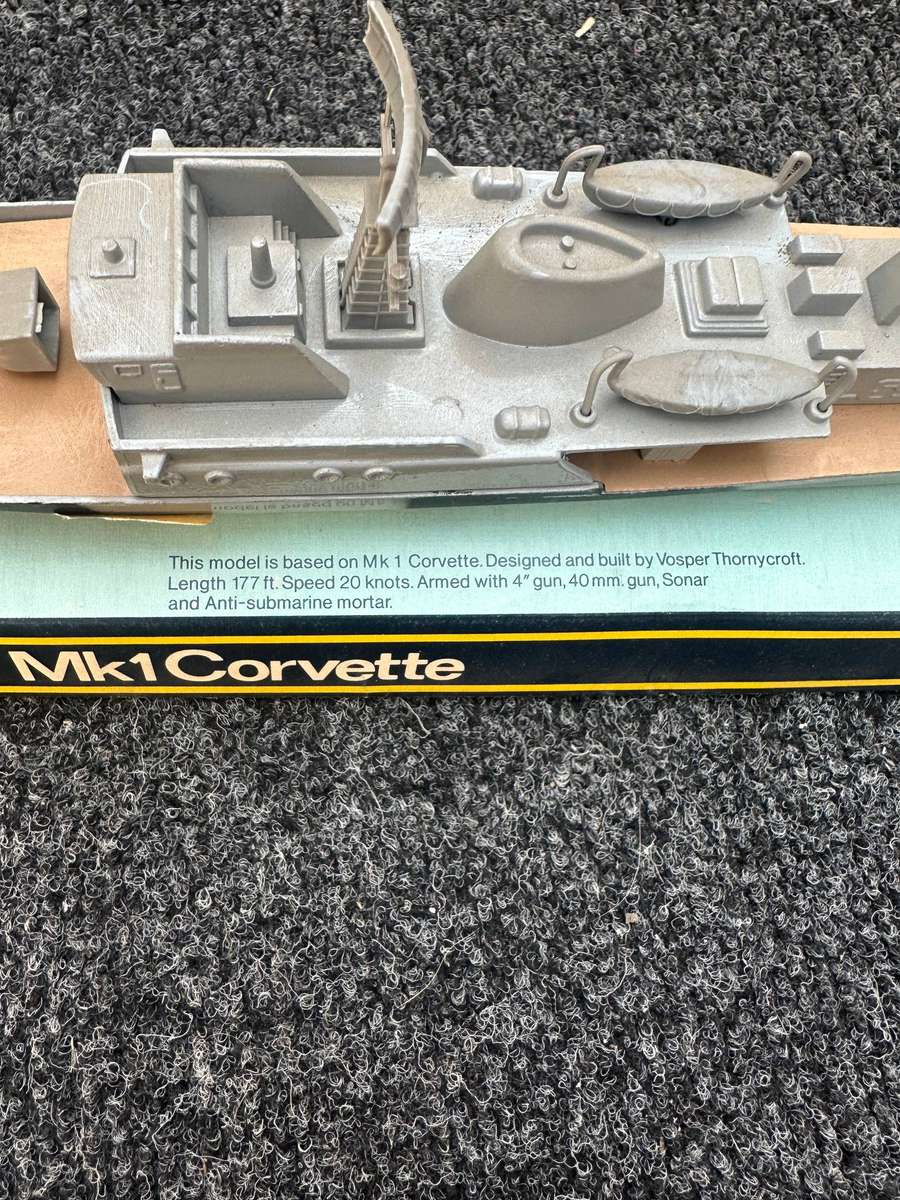DINKY TOYS
