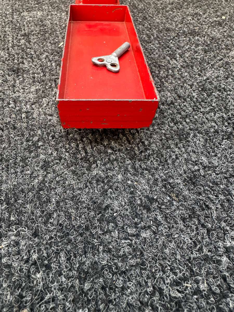 DINKY TOYS