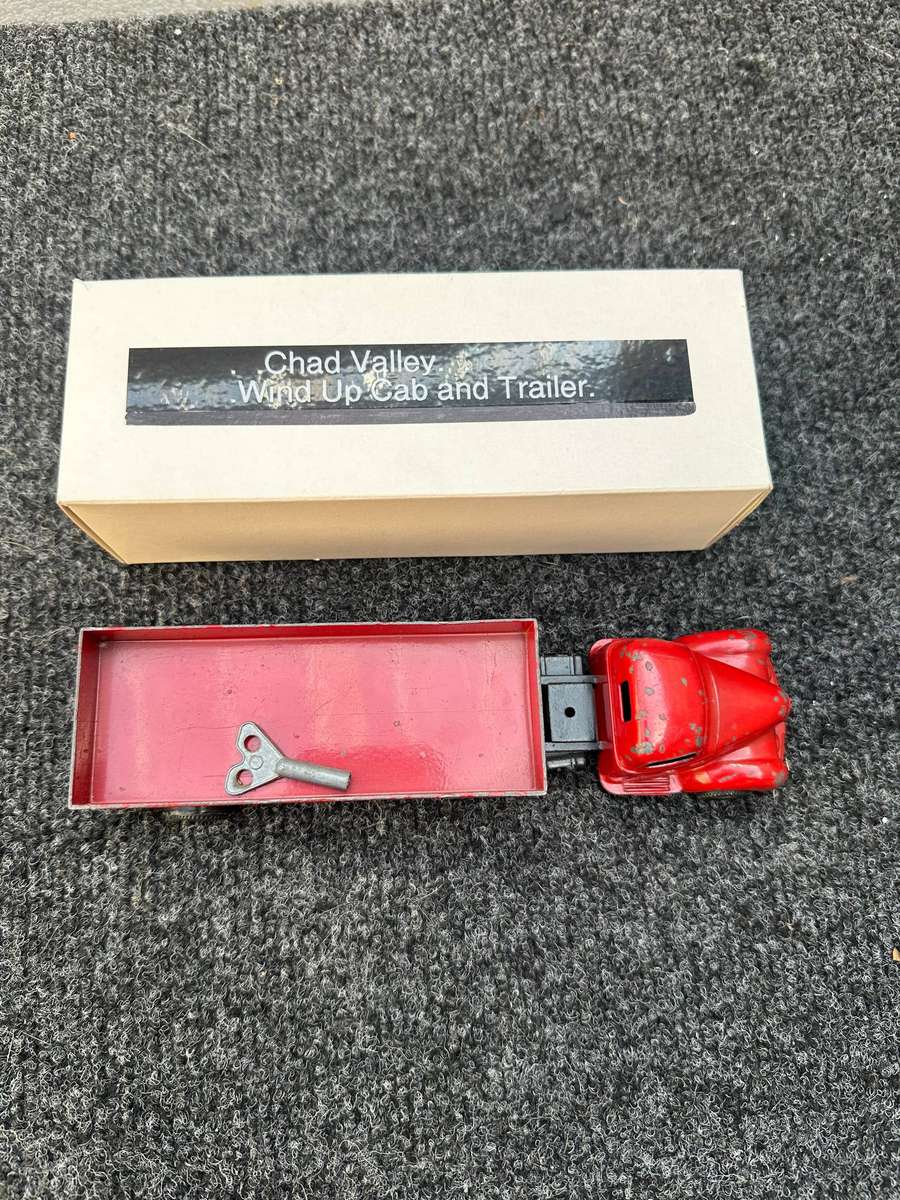 DINKY TOYS