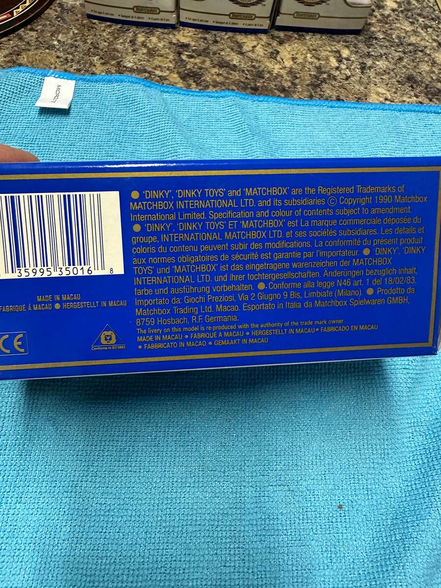 DINKY TOYS