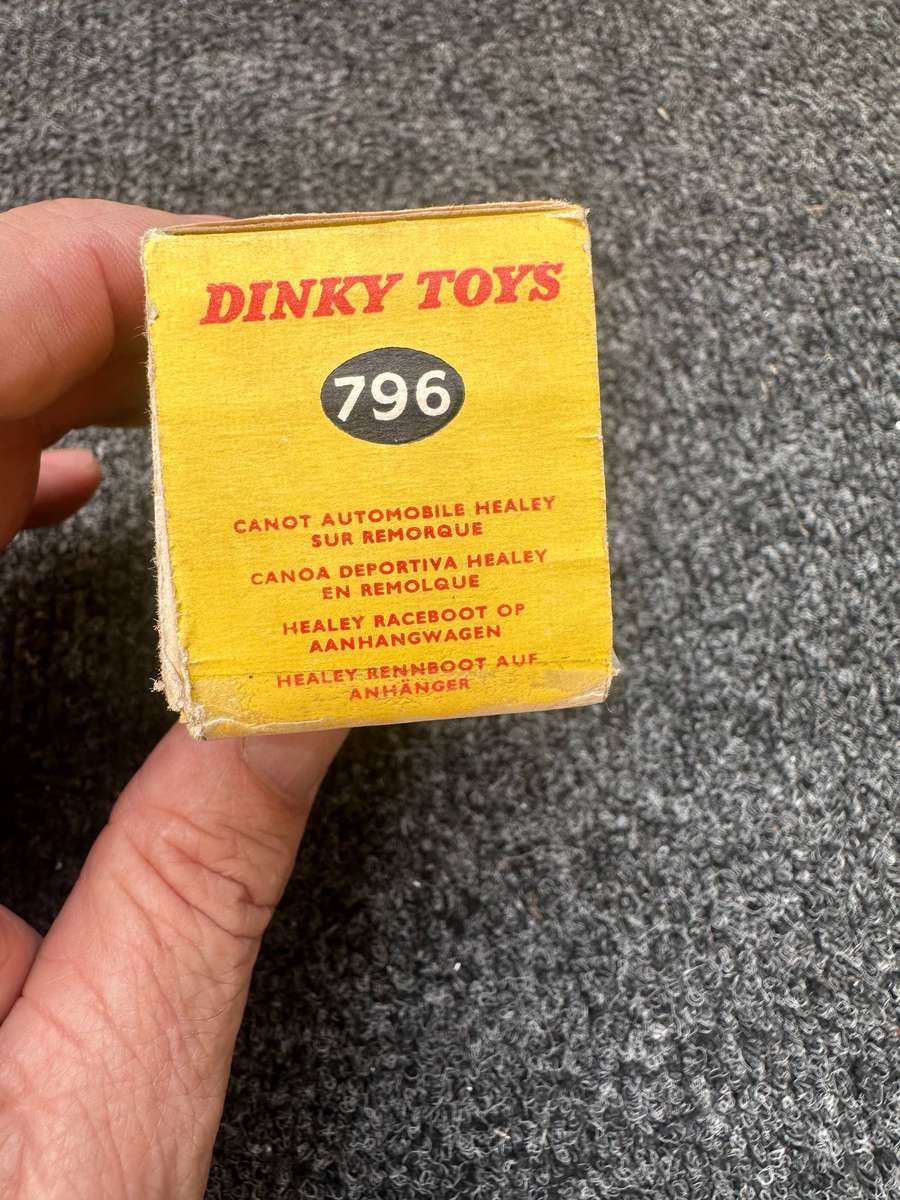 DINKY TOYS