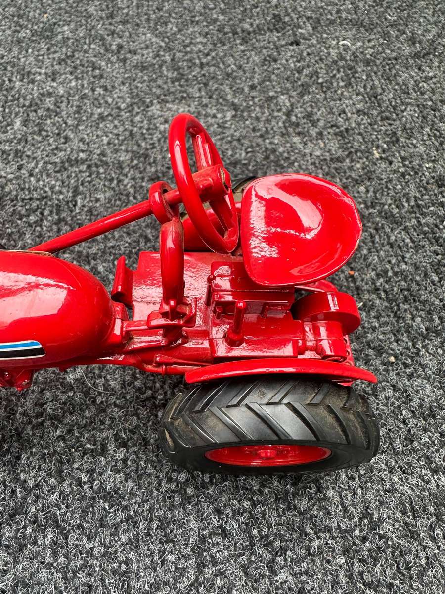 DINKY TOYS