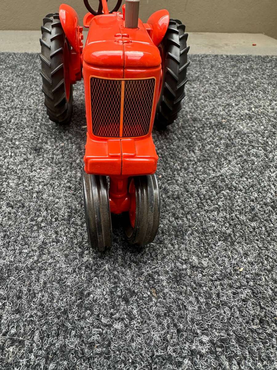DINKY TOYS