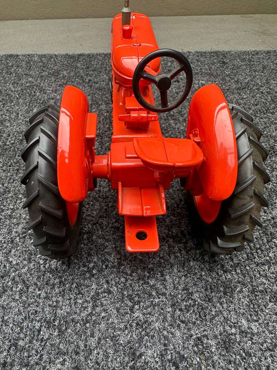 DINKY TOYS