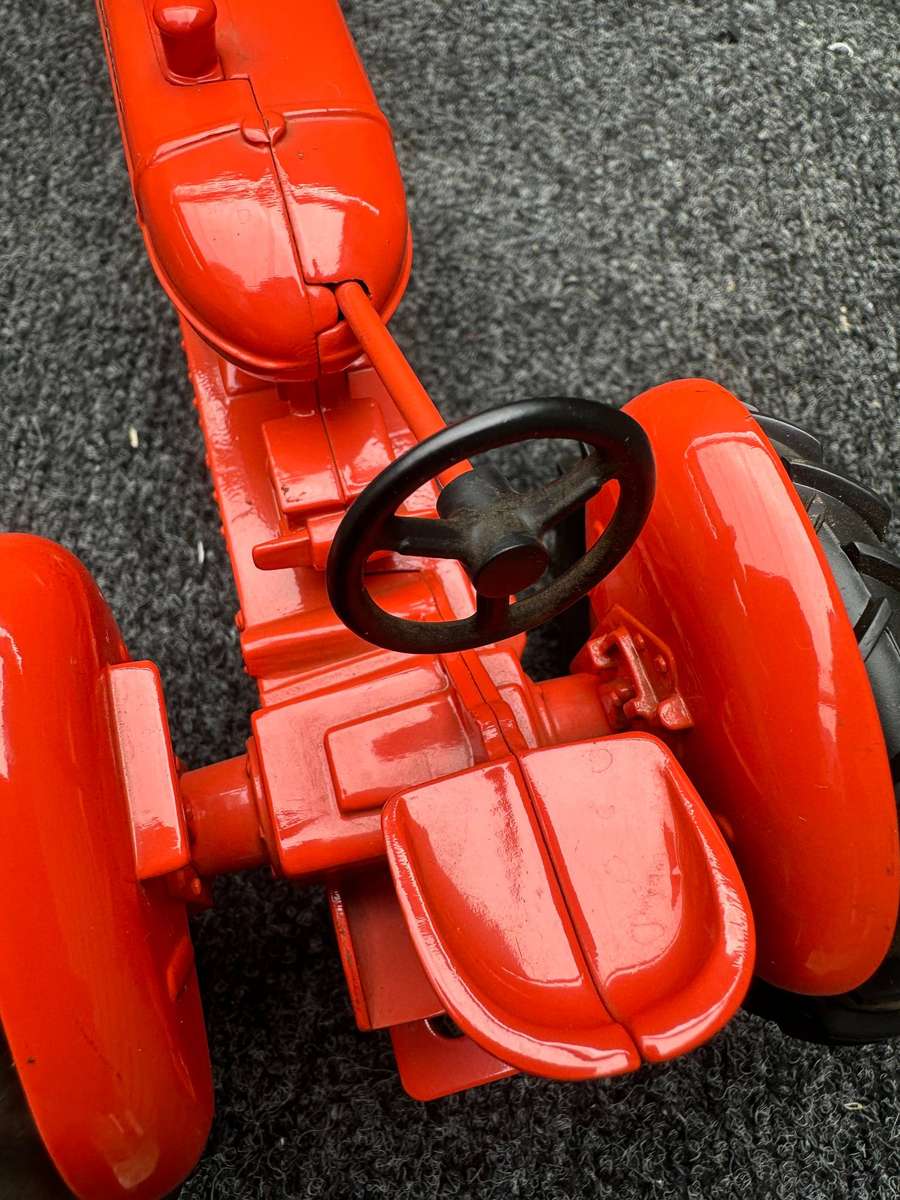 DINKY TOYS