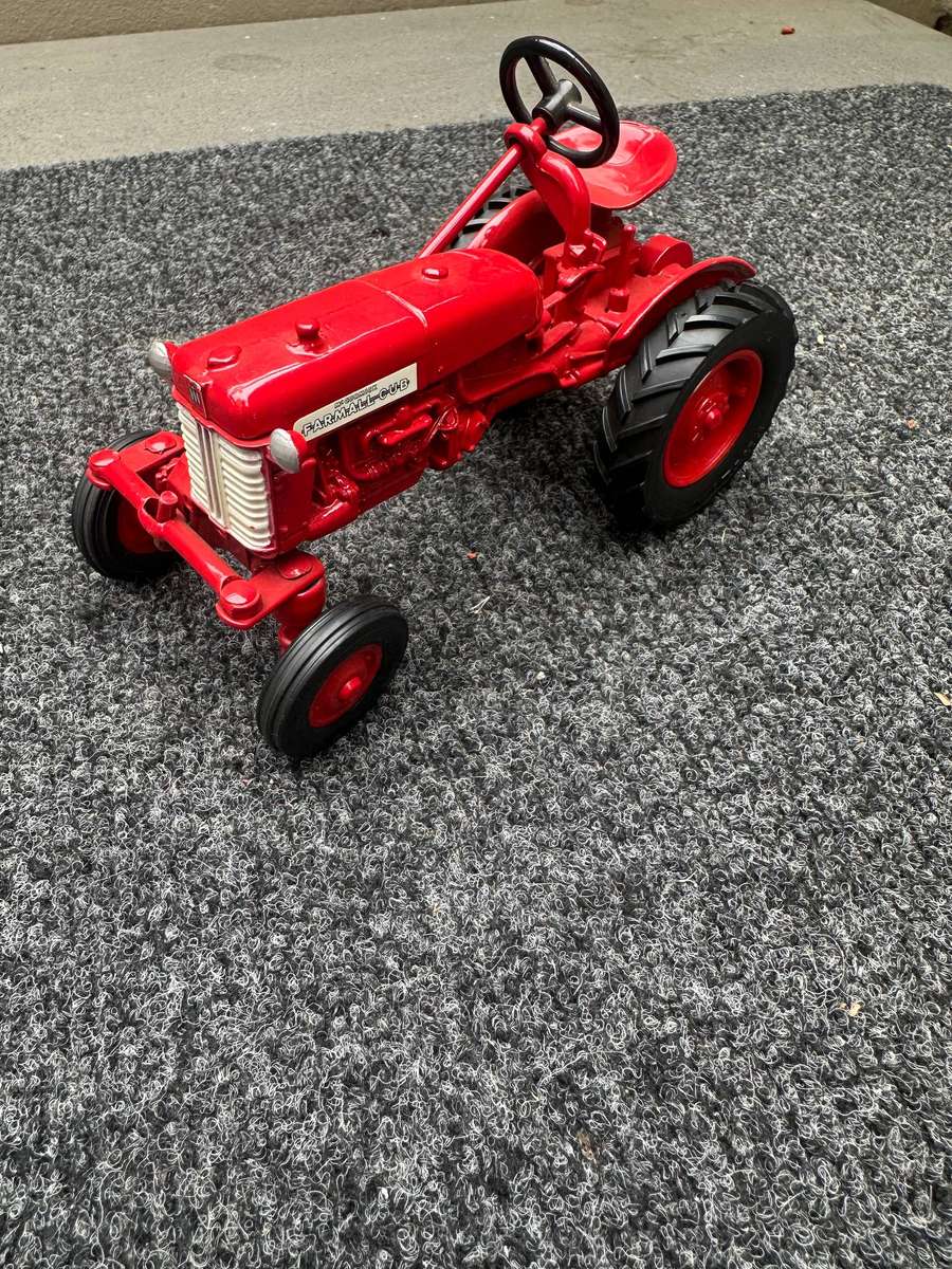 DINKY TOYS