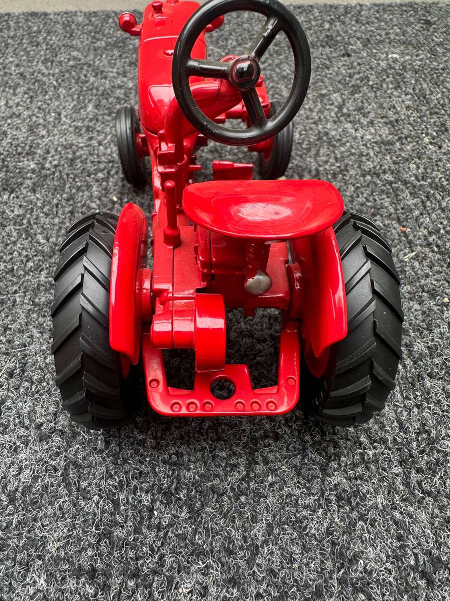 DINKY TOYS
