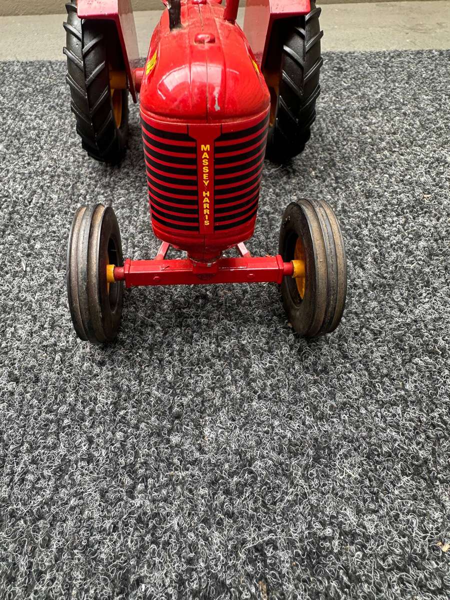 DINKY TOYS