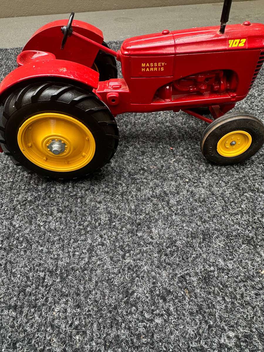 DINKY TOYS