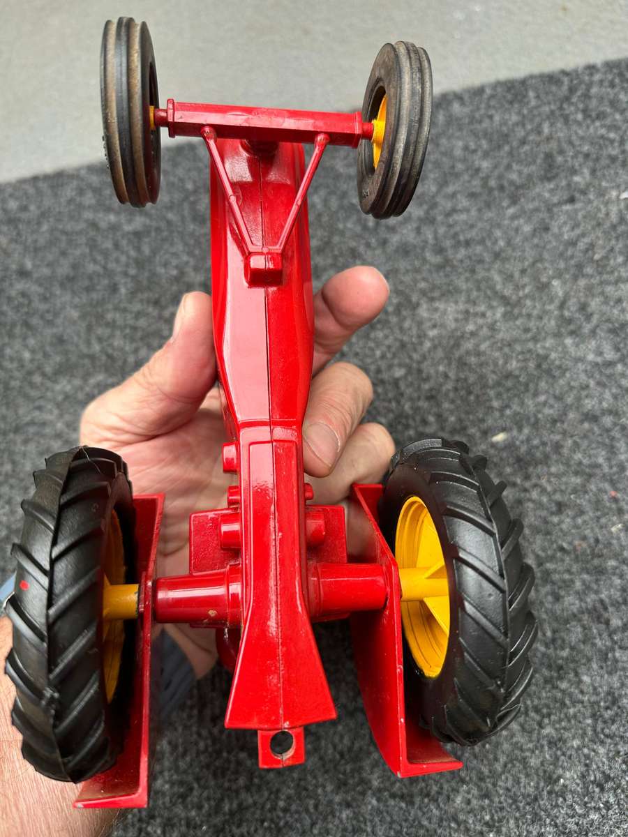DINKY TOYS