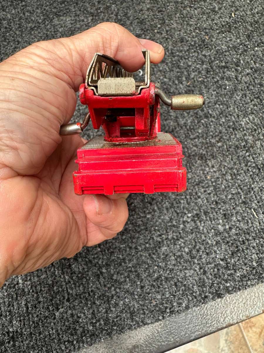DINKY TOYS